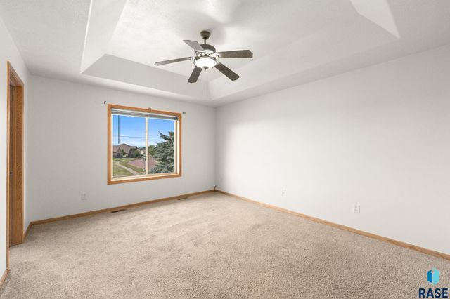 7720 W Justice St Street, Sioux Falls, SD 57106