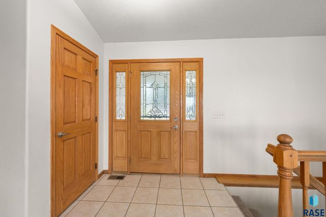 7720 W Justice St Street, Sioux Falls, SD 57106
