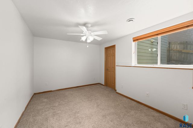 7720 W Justice St Street, Sioux Falls, SD 57106