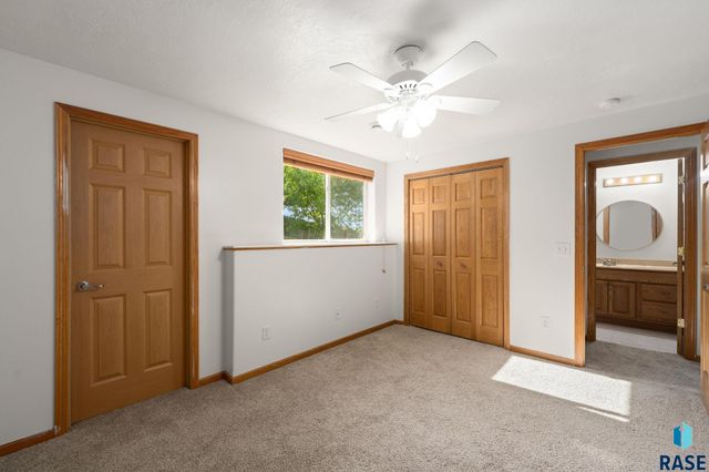 7720 W Justice St Street, Sioux Falls, SD 57106