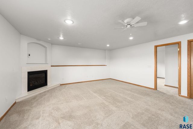 7720 W Justice St Street, Sioux Falls, SD 57106