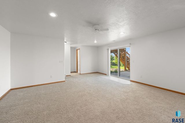7720 W Justice St Street, Sioux Falls, SD 57106