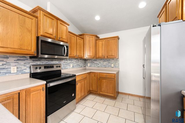 7720 W Justice St Street, Sioux Falls, SD 57106