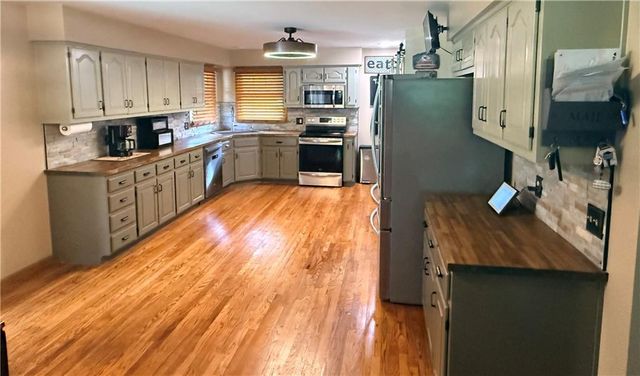 13905 E 50th Street, Kansas City, MO 64133