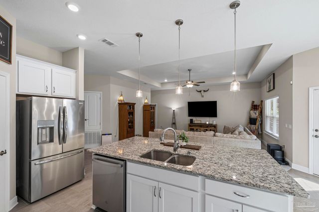 4661 Carl Booker Rd, Milton, FL 32583