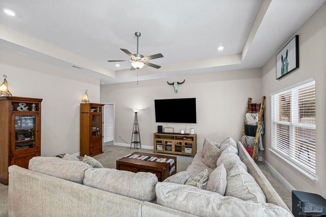 4661 Carl Booker Rd, Milton, FL 32583