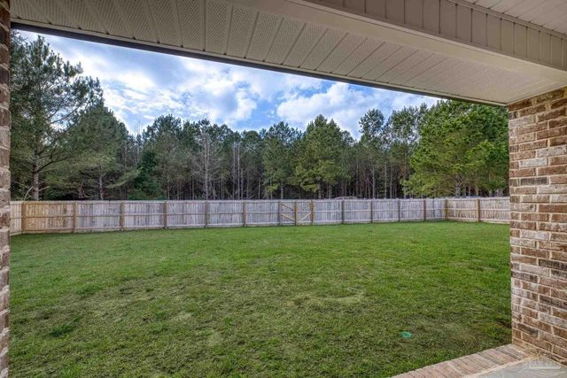 4661 Carl Booker Rd, Milton, FL 32583