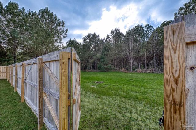 4661 Carl Booker Rd, Milton, FL 32583