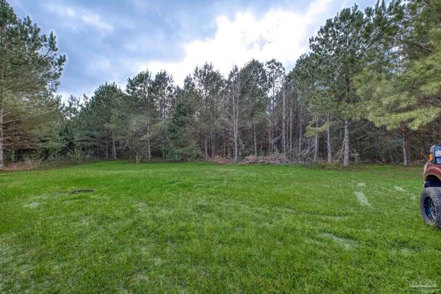 4661 Carl Booker Rd, Milton, FL 32583