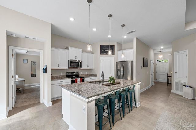 4661 Carl Booker Rd, Milton, FL 32583