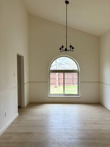 3308 Meadowview Drive, Corinth, TX 76210