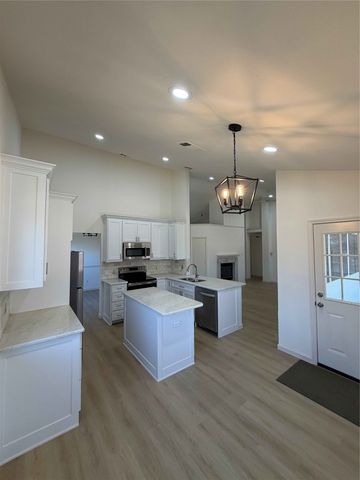 3308 Meadowview Drive, Corinth, TX 76210