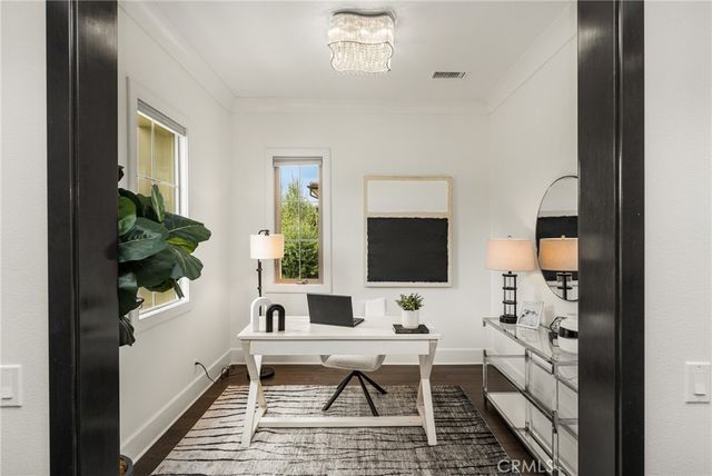 58 Riverboat, Irvine, CA 92602