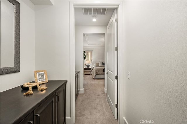 58 Riverboat, Irvine, CA 92602