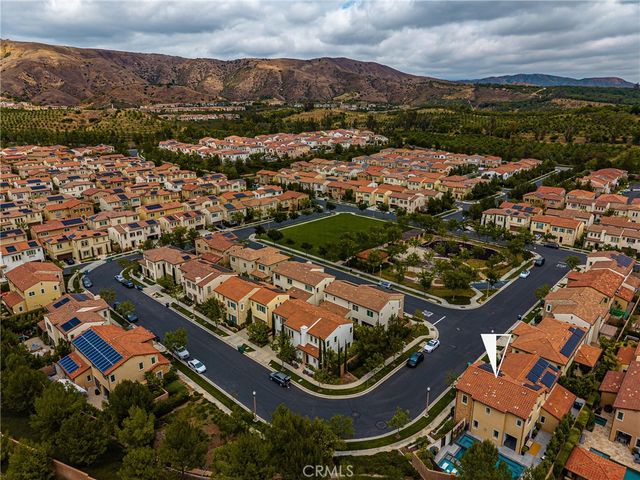 58 Riverboat, Irvine, CA 92602