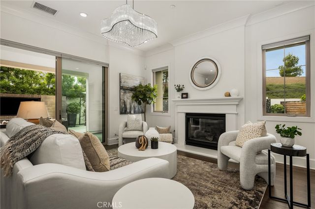 58 Riverboat, Irvine, CA 92602