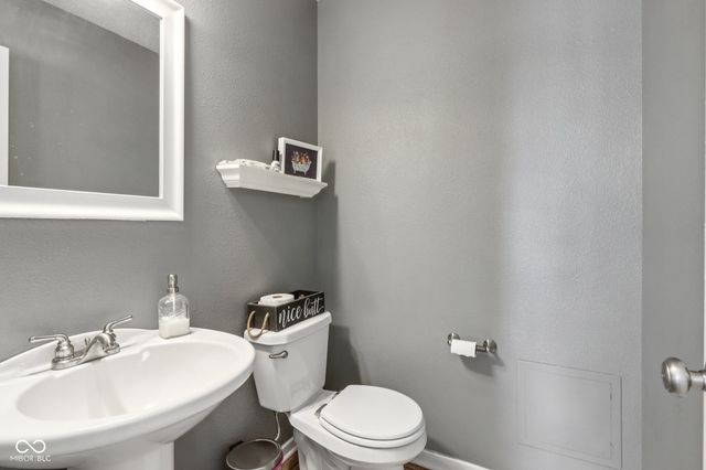 7647 Mansfield Way, Ingalls, IN 46048