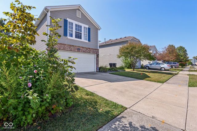 7647 Mansfield Way, Ingalls, IN 46048