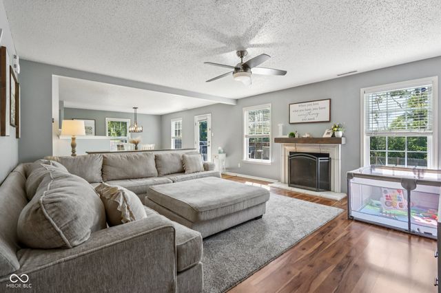 7647 Mansfield Way, Ingalls, IN 46048