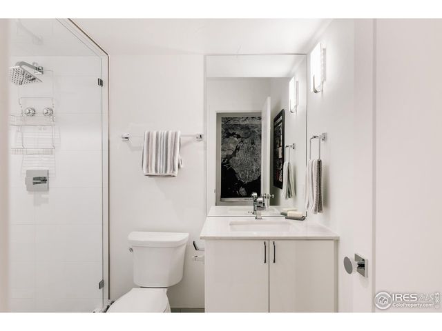 594 Saint Paul St, Denver, CO 80206