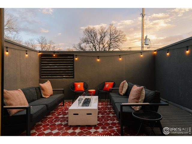 594 Saint Paul St, Denver, CO 80206
