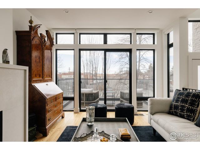 594 Saint Paul St, Denver, CO 80206