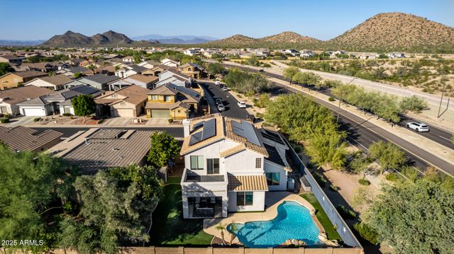 6409 W LUCIA Drive, Phoenix, AZ 85083