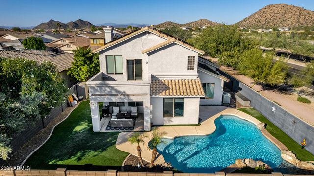 6409 W LUCIA Drive, Phoenix, AZ 85083