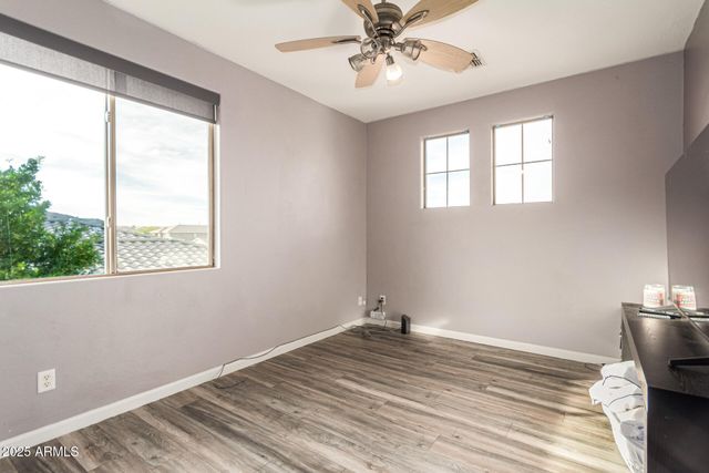 6409 W LUCIA Drive, Phoenix, AZ 85083