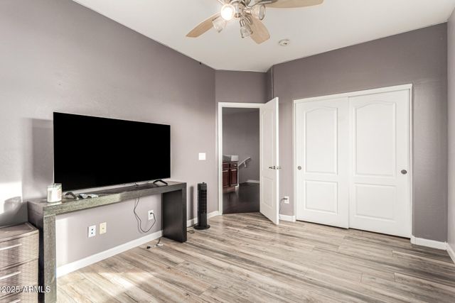 6409 W LUCIA Drive, Phoenix, AZ 85083