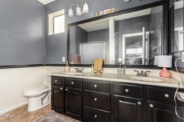 6409 W LUCIA Drive, Phoenix, AZ 85083