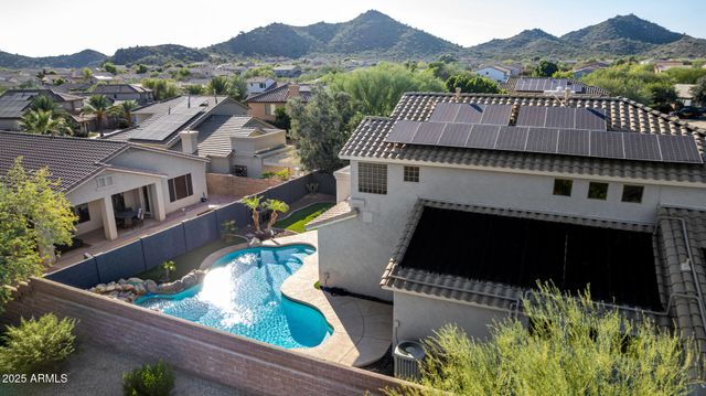 6409 W LUCIA Drive, Phoenix, AZ 85083