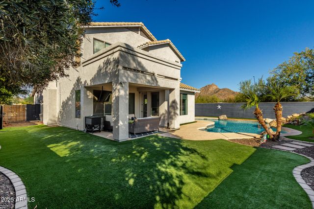 6409 W LUCIA Drive, Phoenix, AZ 85083