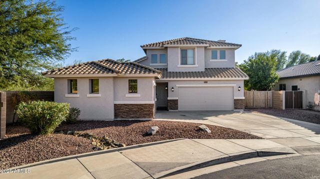 6409 W LUCIA Drive, Phoenix, AZ 85083