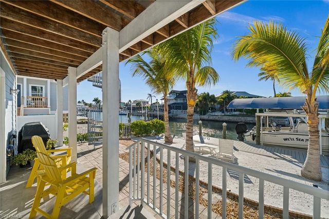 2391 Oleander ST, St. James City, FL 33956