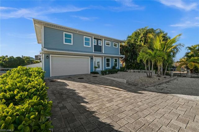 2391 Oleander ST, St. James City, FL 33956