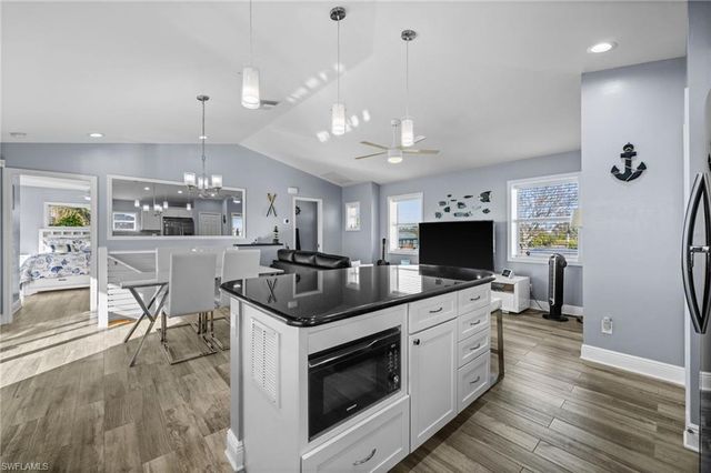 2391 Oleander ST, St. James City, FL 33956