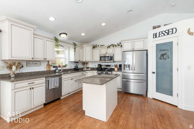 510 100 W, Georgetown, ID 83239