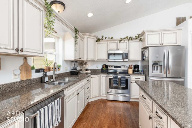 510 100 W, Georgetown, ID 83239