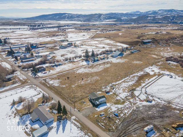 510 100 W, Georgetown, ID 83239