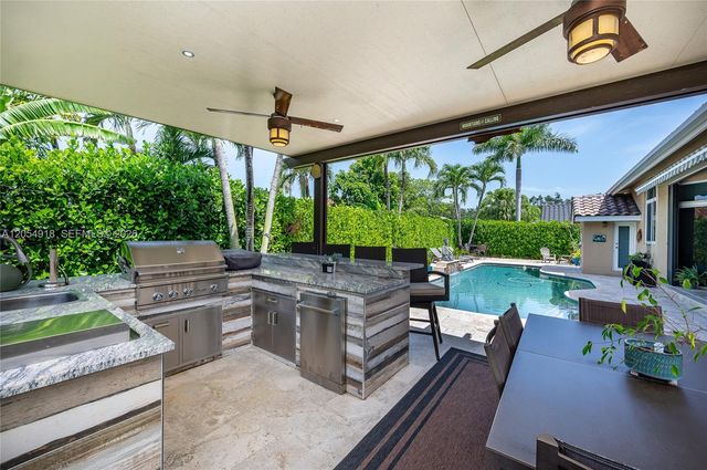 1551 SW 52nd Ter, Plantation, FL 33317