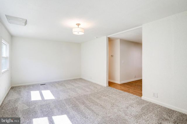 5497 STAMBAUGH RD, Spring Grove, PA 17362
