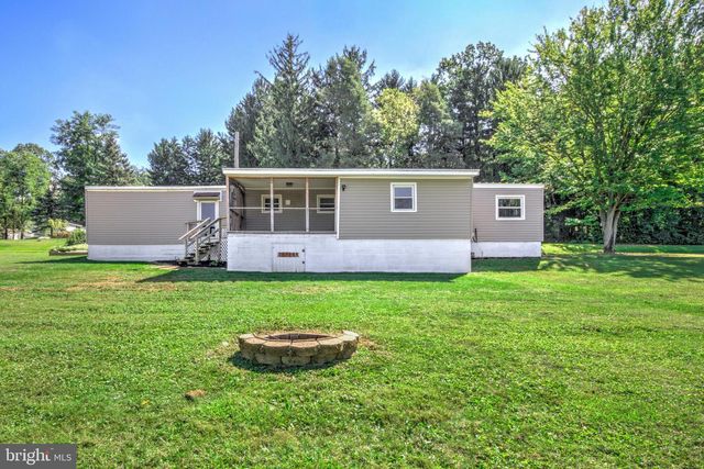 5497 STAMBAUGH RD, Spring Grove, PA 17362