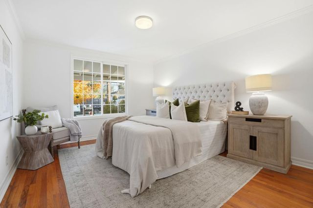 811 7th Avenue, Redwood City, CA 94063