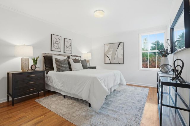 811 7th Avenue, Redwood City, CA 94063