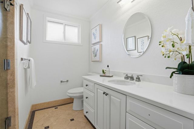 811 7th Avenue, Redwood City, CA 94063