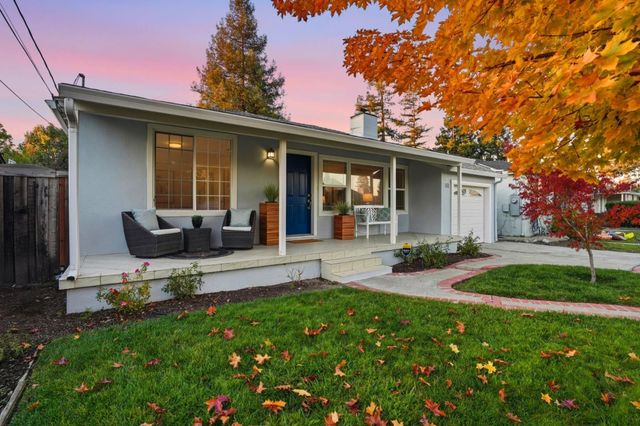 811 7th Avenue, Redwood City, CA 94063