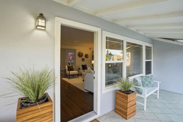 811 7th Avenue, Redwood City, CA 94063