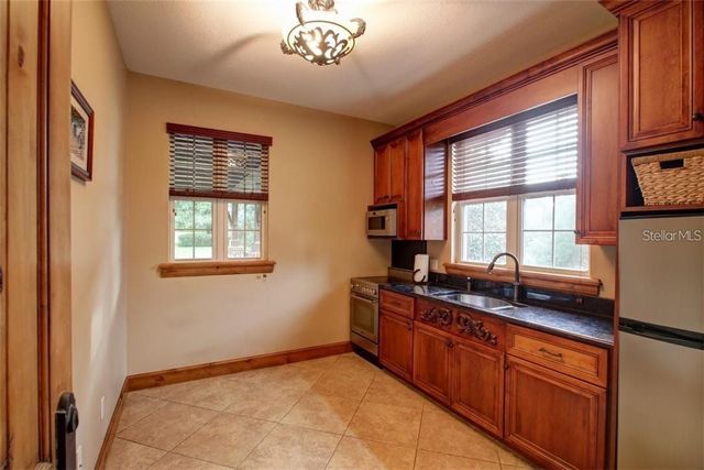 11410 TROTTING DOWN DRIVE, Odessa, FL 33556