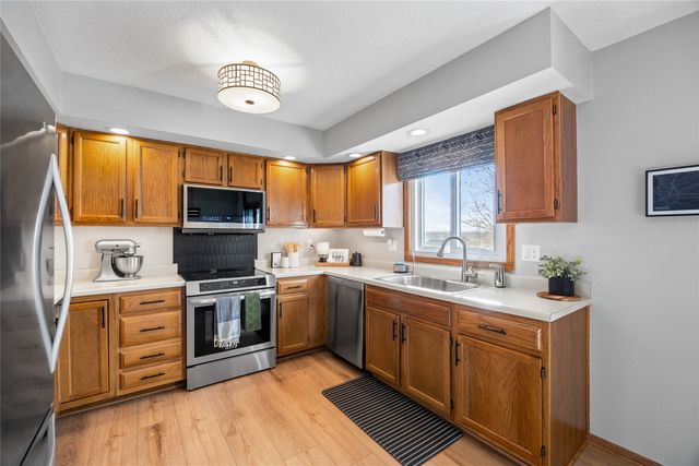 430 Highland Drive, Carlisle, IA 50047